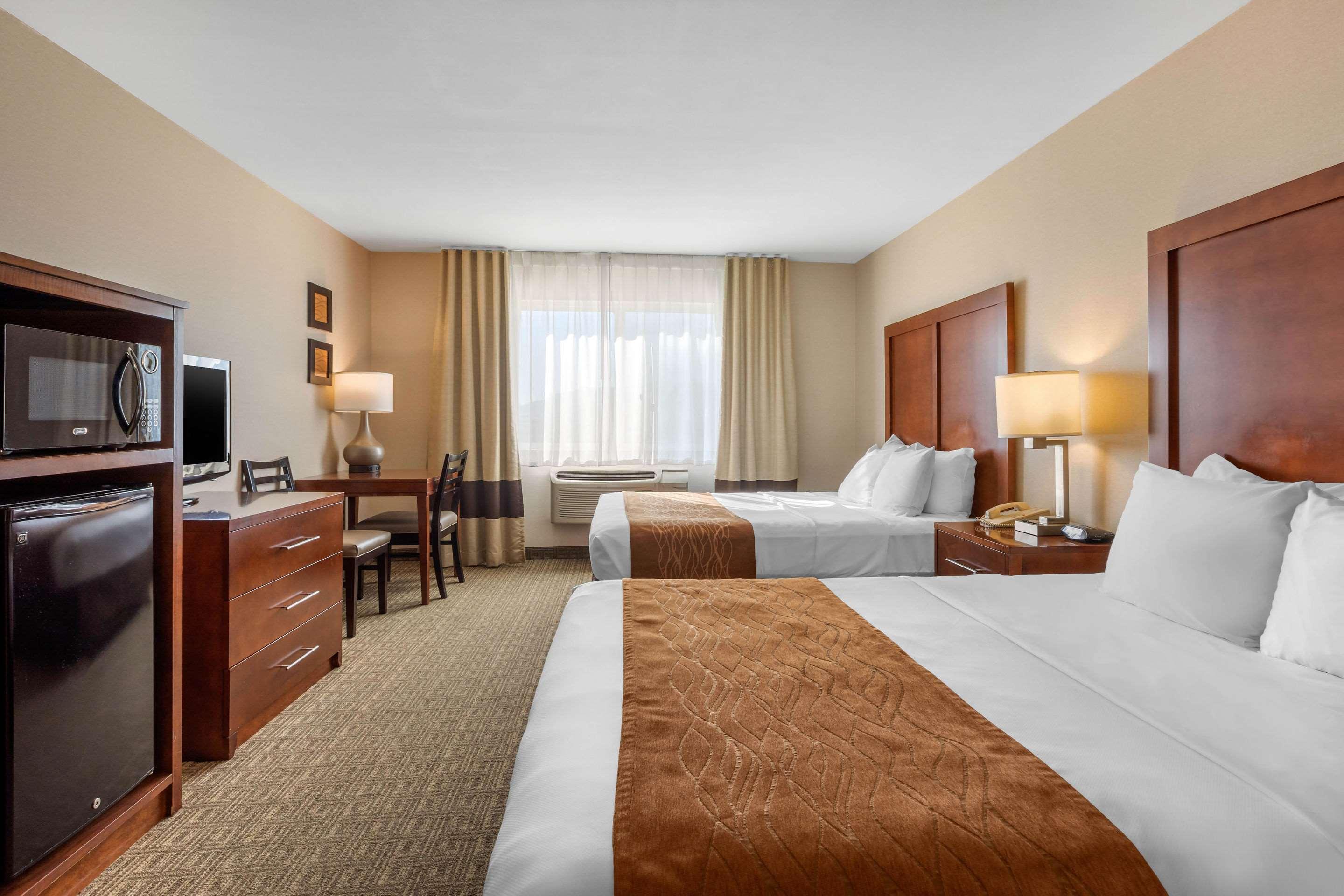 Comfort Inn & Suites Murrieta Temecula Wine Country Exterior foto