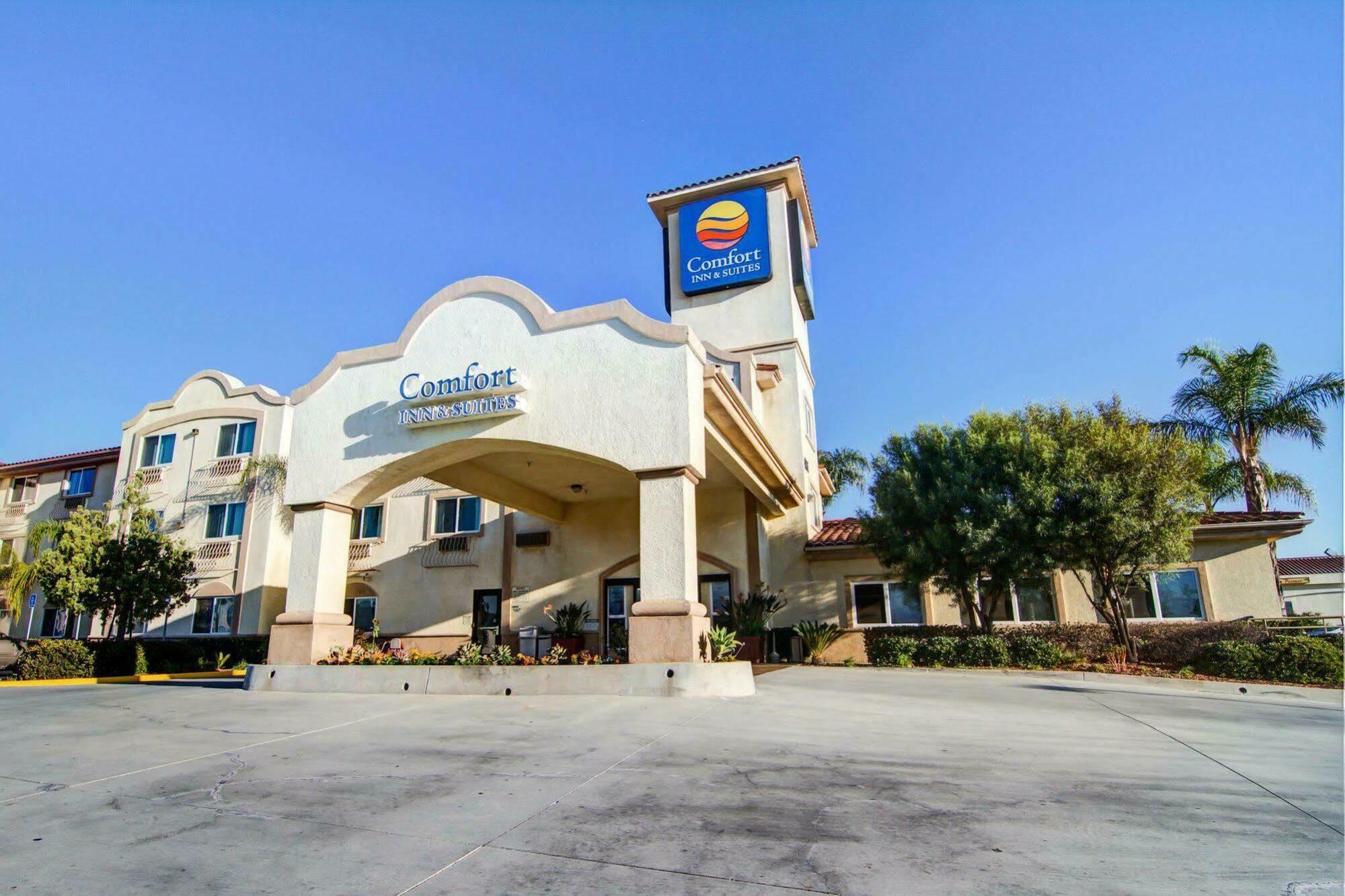 Comfort Inn & Suites Murrieta Temecula Wine Country Exterior foto